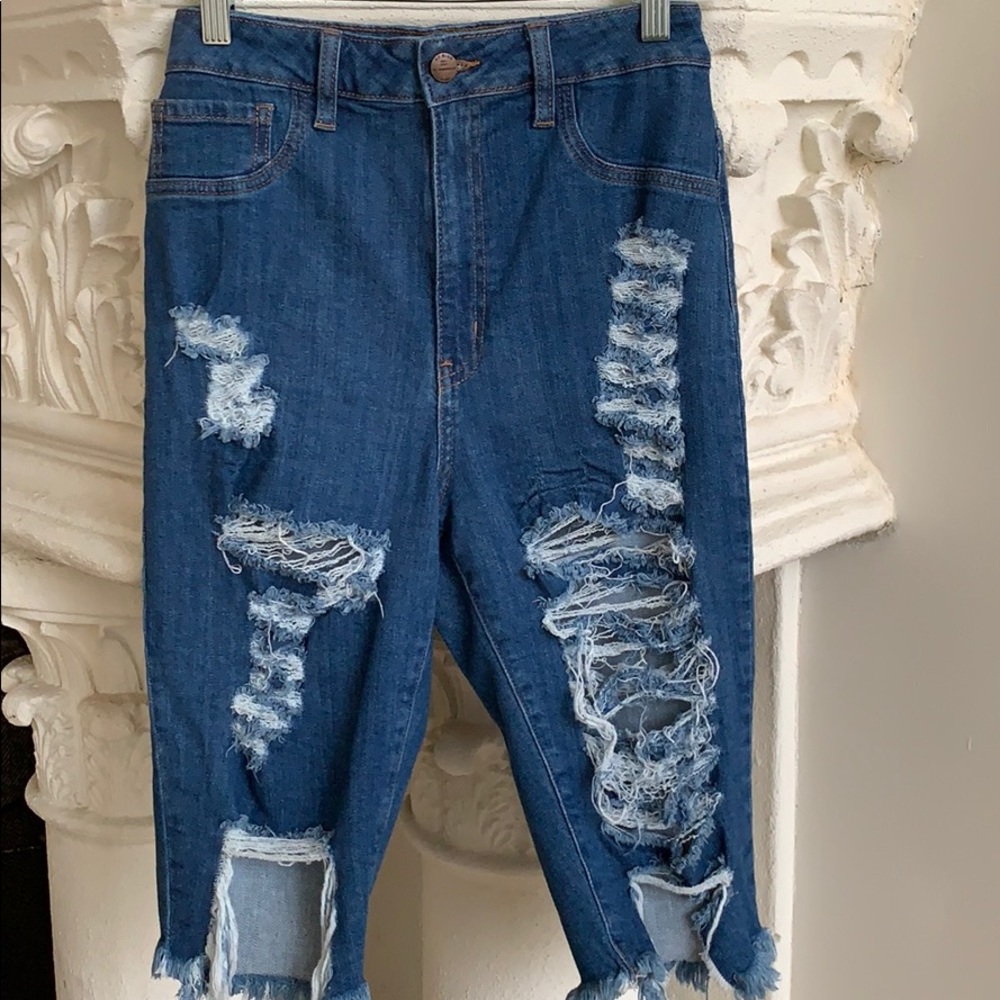 AP JEANS by APHRODITE…Cool Ripped GREAT LOOKING JEANS!!